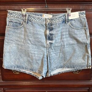 Hollister size 20 jean shorts brand new